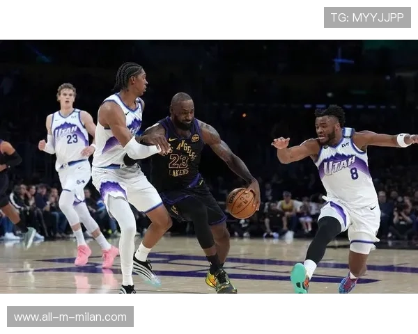 湖人战术解密：降节奏+高效反击双管齐下