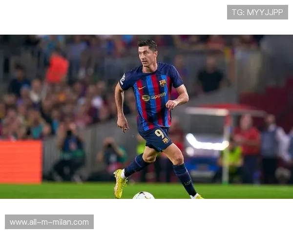 巴萨莱万迎球头槌补射球队再添领先优势 巴萨莱万迎球头槌补射球队再添领先优势